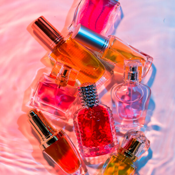 أفضل العطور المتاحة بأسعار معقولة ولكن برائحة العطور غالية الثمن